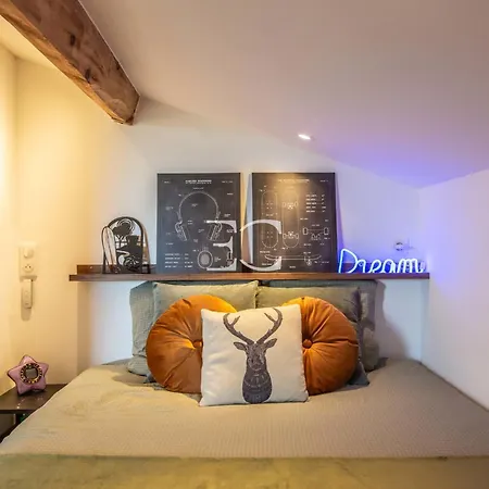 Easy Cles - 4 Bedrooms Pool Ac