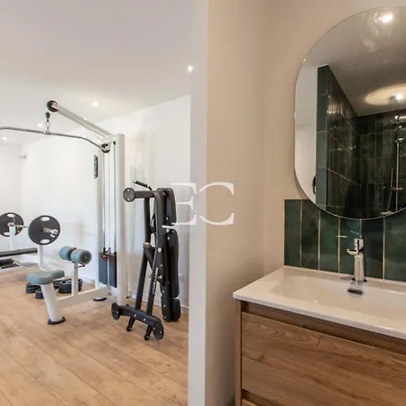 Willa Easy Cles - 4 Bedrooms Pool Ac