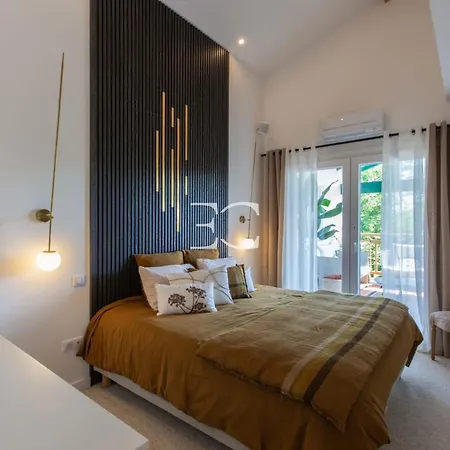 Willa Easy Cles - 4 Bedrooms Pool Ac *